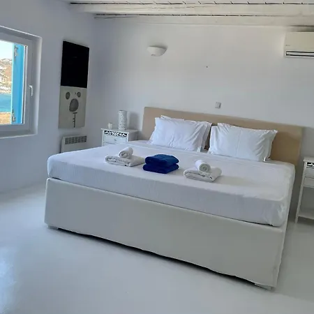 Salty Ble * Mykonos Town