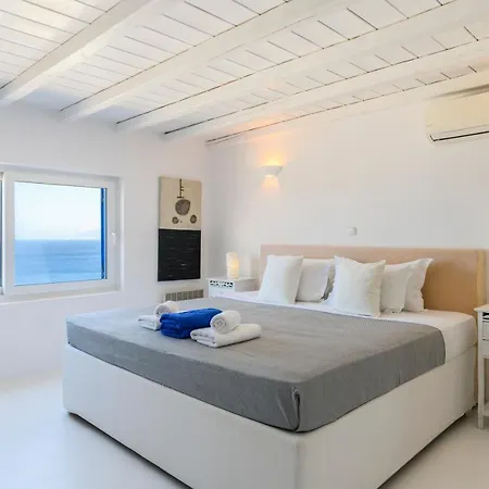 Salty Ble Villa *
