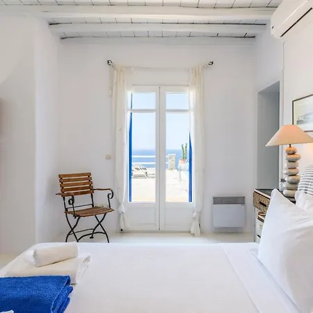 Salty Ble Mykonos Town